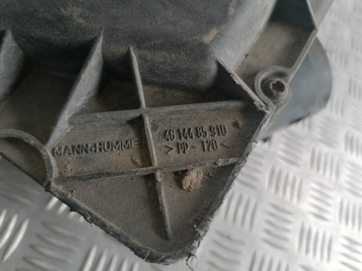 Gaisa filtra korpuss priekš OPEL ASTRA H 2005