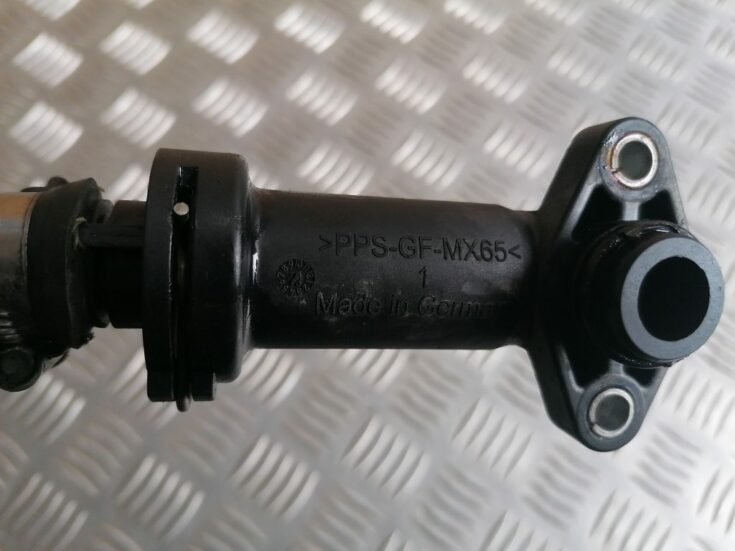 Termostata korpuss priekš BMW 320D E46 2004 TOURING