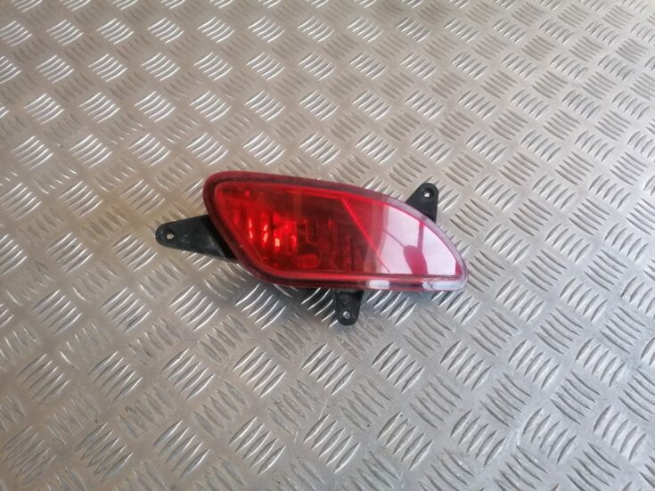 Miglas lukturis aizmugurē labā pusē priekš KIA CEED 2007