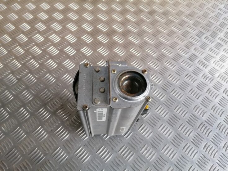 Mērinstrumentu paneļa drošības spilvens priekš VW GOLF IV 1999