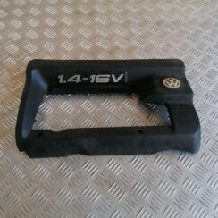 Dzinēja dekoratīvais vāks priekš VW GOLF IV 1999