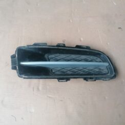 Bufera reste priekš BMW X5 E70 2007-2013