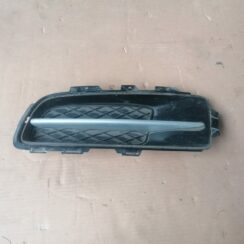 Bufera reste priekš BMW X5 E70 2007-2013