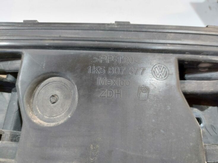 Aizmugurējā spārna un bufera stiprinājums priekš VW JETTA 2008