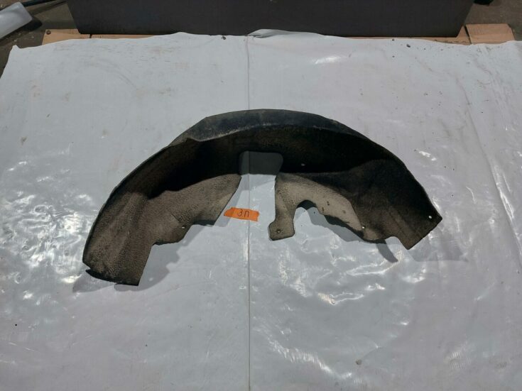 Aizmugurējais labais paspārns priekš VW JETTA 2008