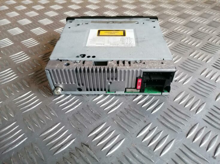 Automašīnas radio priekš FORD GALAXY 2005