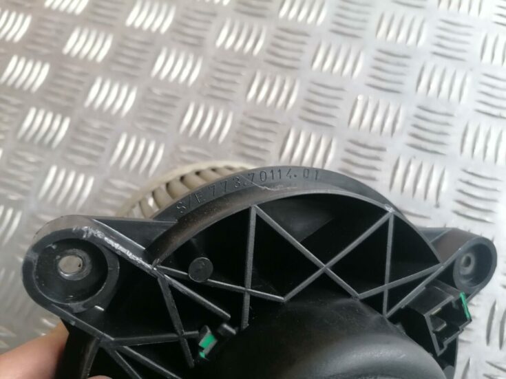 Salona ventilators priekš CHRYSLER SEBRING 2006