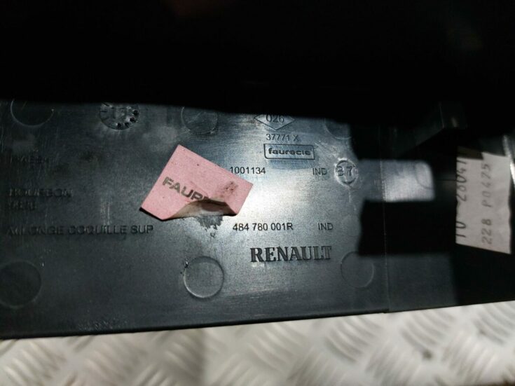 Stūres statnes putekļu aizsargs (salonā) priekš RENAULT LAGUNA 2011