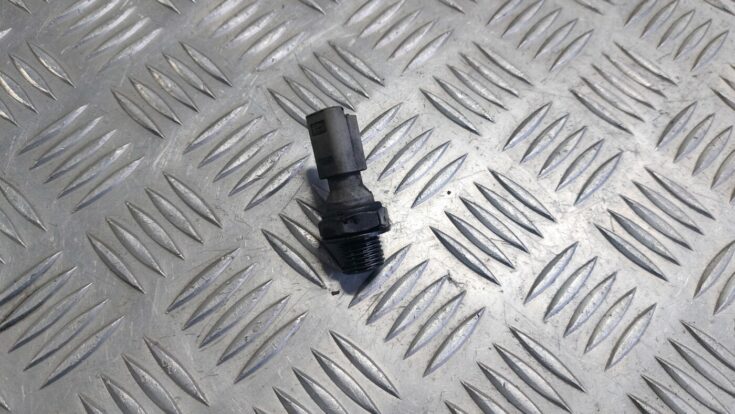 Eļļas spiediena regulēšanas devējs priekš VOLVO S40 2004 Black
