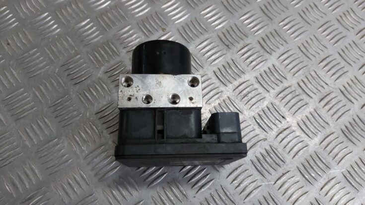 ABS bloks priekš VOLVO S40 2004 Black