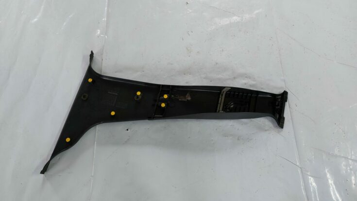 Salona apdare priekš VOLVO S40 2004 Black