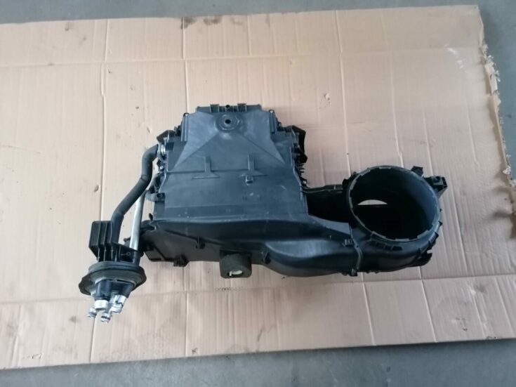Salona sildītājs priekš BMW 123 E87 2008 BLACK
