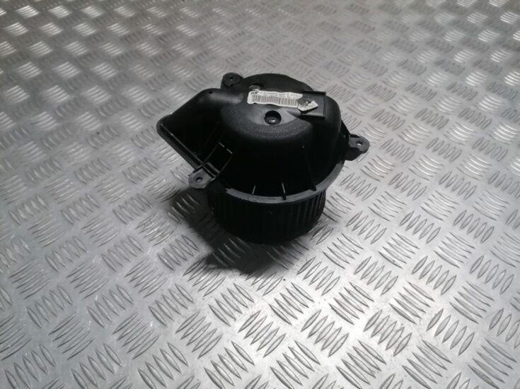 Salona ventilators priekš PEUGEOT 607 2010