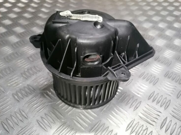 Salona ventilators priekš PEUGEOT 607 2010
