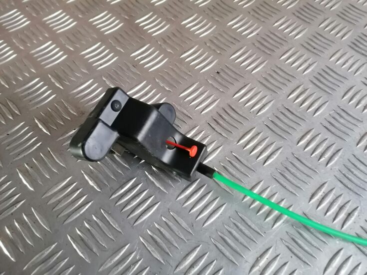Aizmugurējā sēdekļa slēdzene priekš PEUGEOT 607 2010