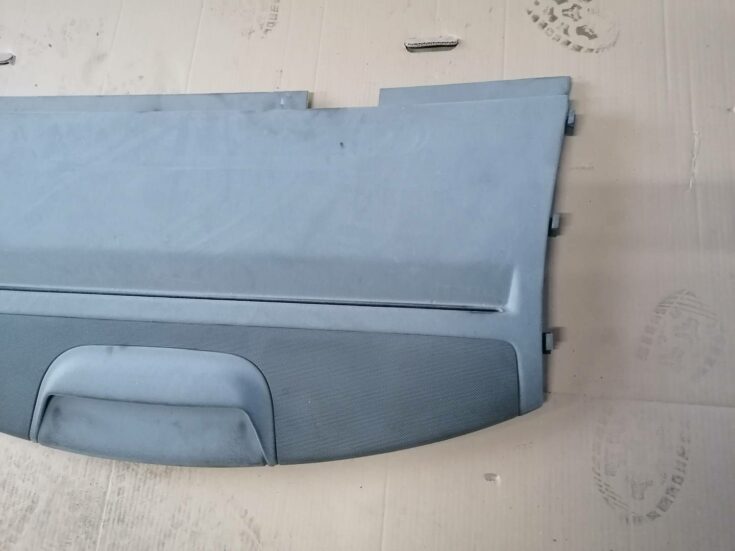 Bagāžnieka nodalījuma plaukts priekš VW PHAETON 2003