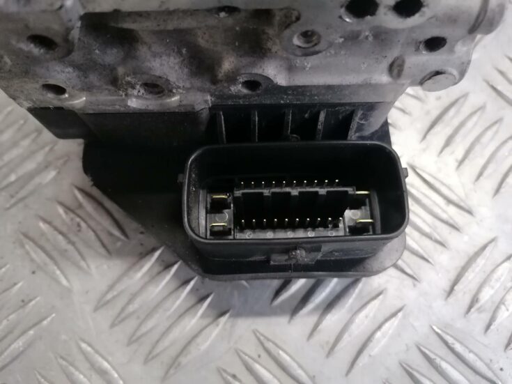 ABS bloks priekš MAZDA 6 2007