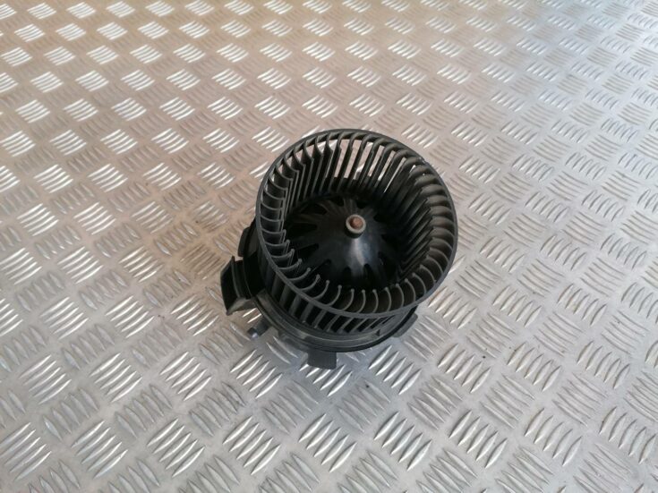 Salona ventilators priekš XSARA PICASSO 2003