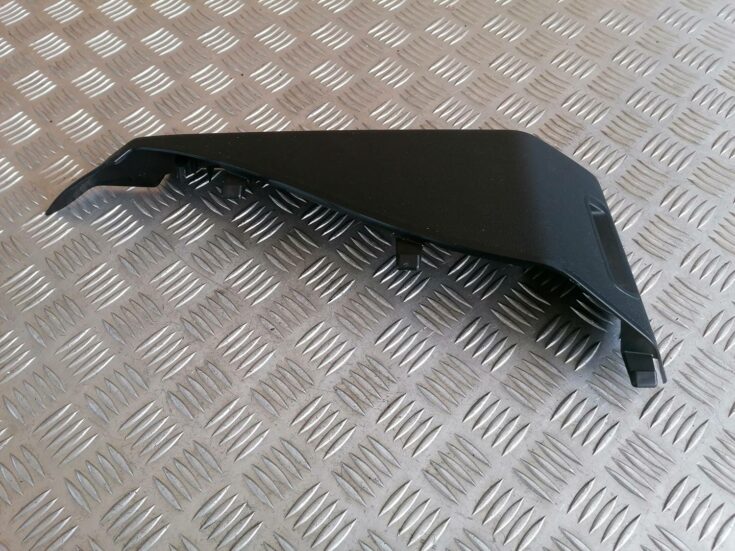 Aizmugurēja sēdekļa atzveltnes plastmasas uzlika priekš OPEL ASTRA J 2012