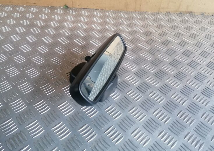 Salona atpakaļskata spogulis priekš VOLVO V70 2009