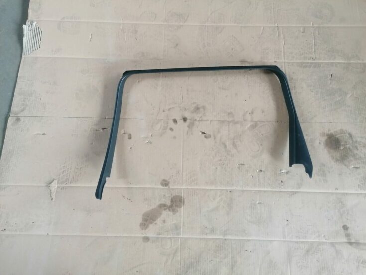 Durvju stikla moldings priekš VOLVO V70 2009