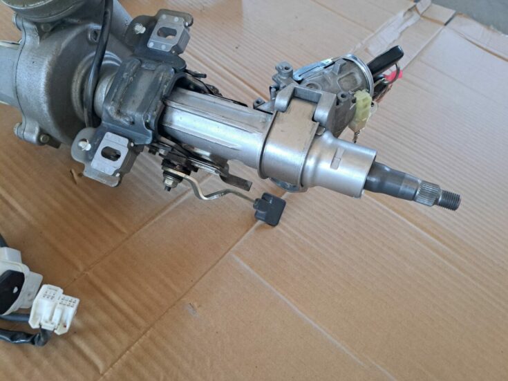 Stūres statne priekš TOYOTA RAV 4 2006