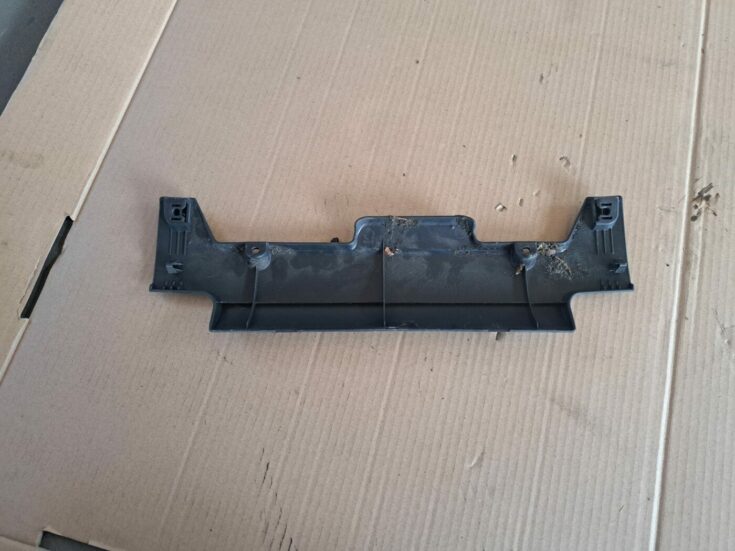 Aizmugurēja sēdekļa kronšteins priekš TOYOTA RAV 4 2006