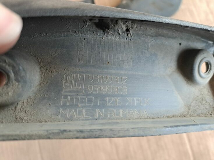 Priekšējo dubļusargu komplekts priekš OPEL CORSA 2007