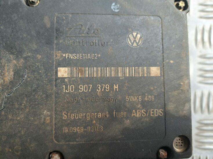 ABS bloks priekš VW GOLF IV 1999