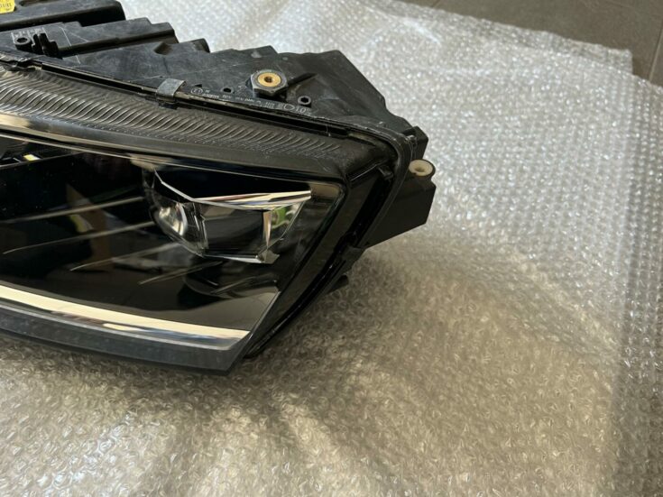 Led dienas gaitas lukturis priekš Skoda Octavia MK3 2013-2020