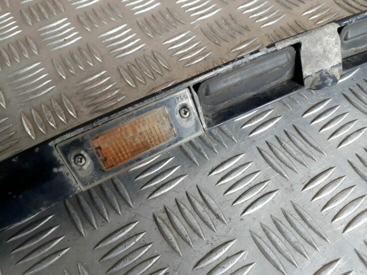 Numura zīmes gaismas uzlika komplektā priekš AUDI A4 1999