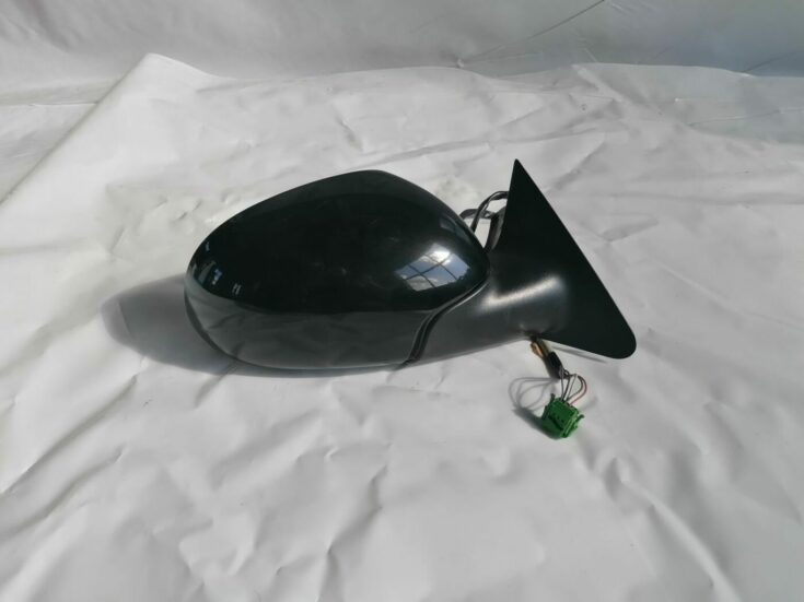 Ārējais spogulis, pa labi priekš VW NEW BEETLE 2001
