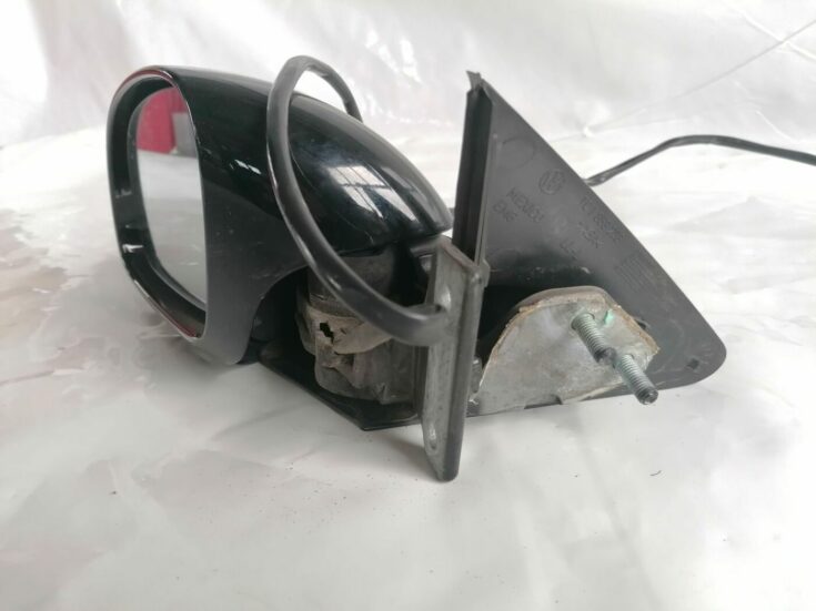 Ārējais spogulis, pa kreisi priekš VW NEW BEETLE 2001
