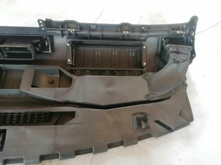 Mērinstrumentu panelis priekš AUDI A4 2001 SEDAN