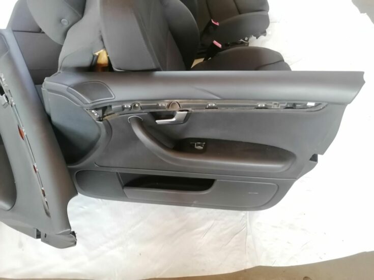 Sēdekļu komplekts priekš AUDI A4 2001 SEDAN