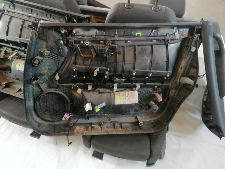 Sēdekļu komplekts priekš AUDI A4 2001 SEDAN