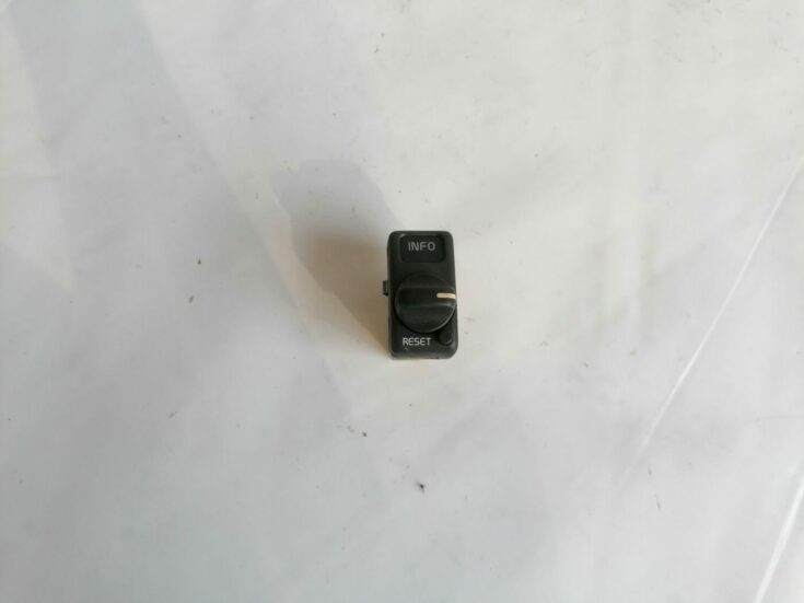 Borta datora ieslēgšanas poga priekš VOLVO V70 2000