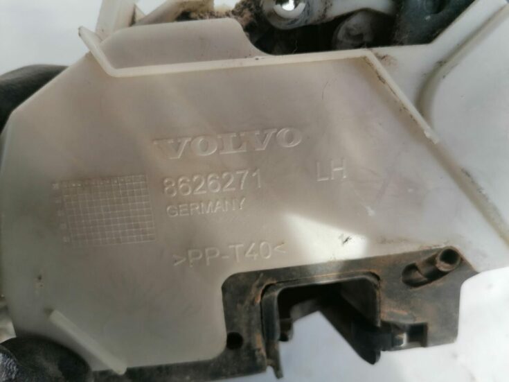Aizmugurējo kreiso durvju slēdzene priekš VOLVO V70 2000