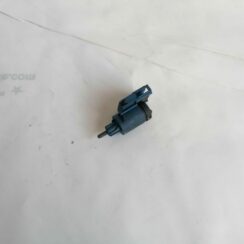 Bremžu signāla slēdzis priekš VW PASSAT 2003 UNIVERSAL BLUE