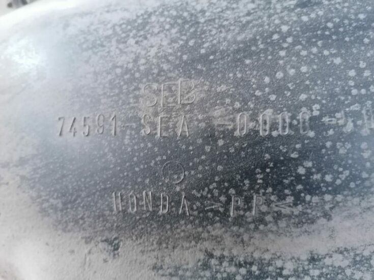 Aizmugurējais kreisais paspārns priekš HONDA ACCORD 2003 SILVER