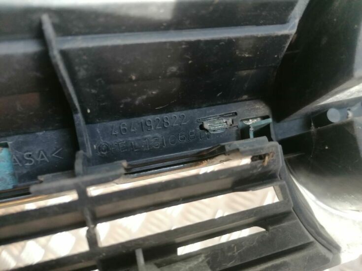 Bufera reste priekš OPEL VECTRA C 2002