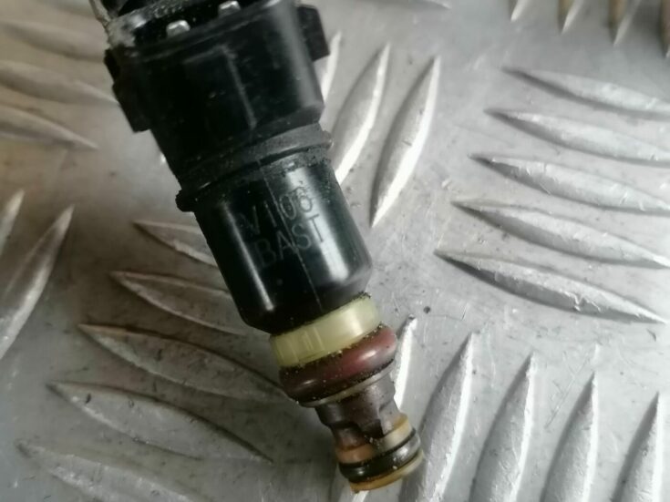 Degvielas sadales caurule priekš HONDA ACCORD 2008