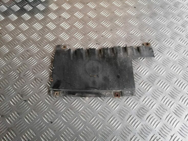 Aizmugurēja bufera aizsargs priekš BMW 1 E87 2007 GRAPHITE