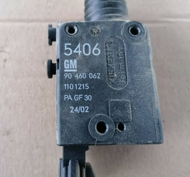 Centrālas atslēgas motors priekš OPEL ZAFIRA 2002