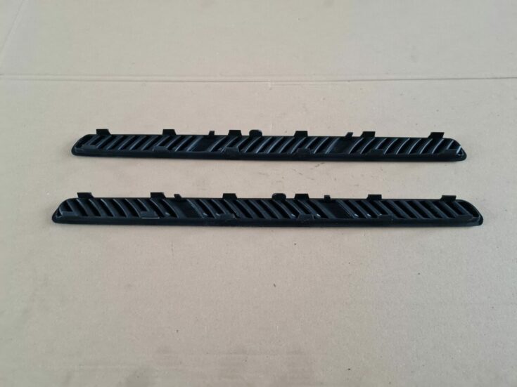 Bagāžnieka nodalījuma ventilācijas režģis priekš PEUGEOT 307 2003