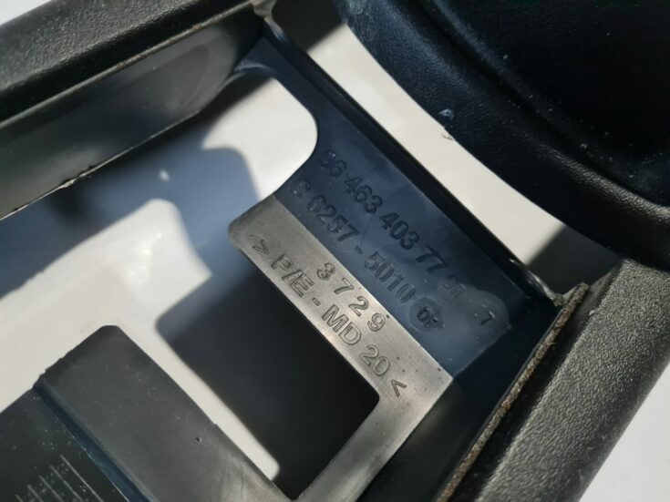 Centrālās konsoles apdares lielākā daļa priekš CITROEN C4 2006-2