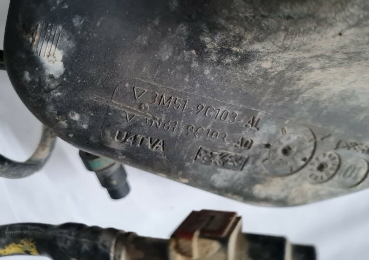 DPF/FAP šķidrās degvielas piedevas rezervuārs priekš MAZDA 3 2007