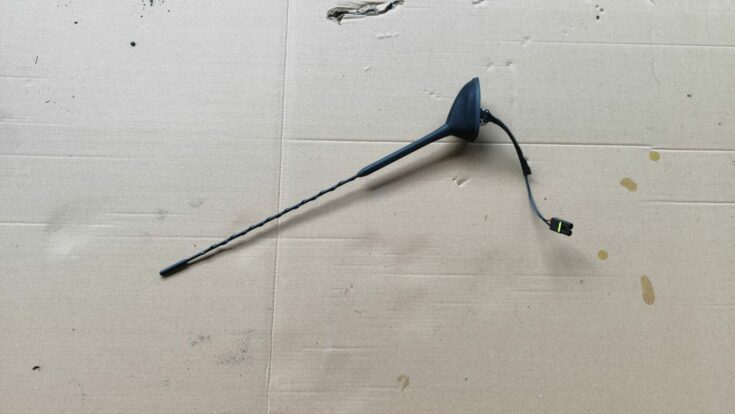 Jumta antena priekš FORD FOCUS 2016 UNIVERSAL