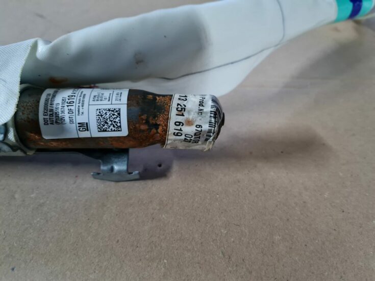 Griestu drošības spilvens, pa kreisi priekš OPEL ASTRA J 2013