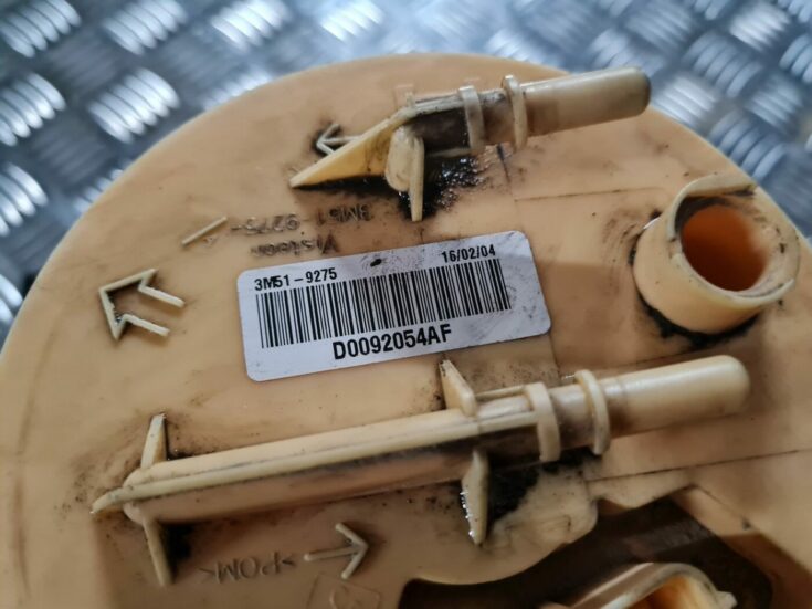 Degvielas tvertnes sūknis priekš FORD FOCUS C-MAX 2004
